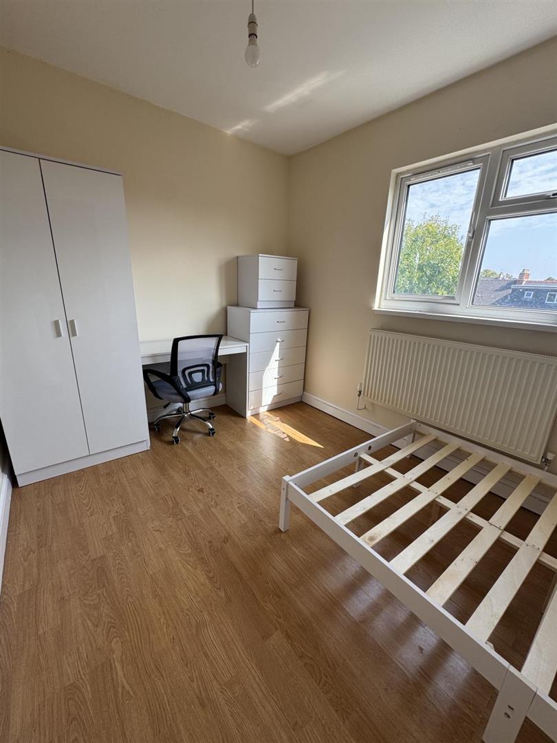 Salibsury Road, Cardiff